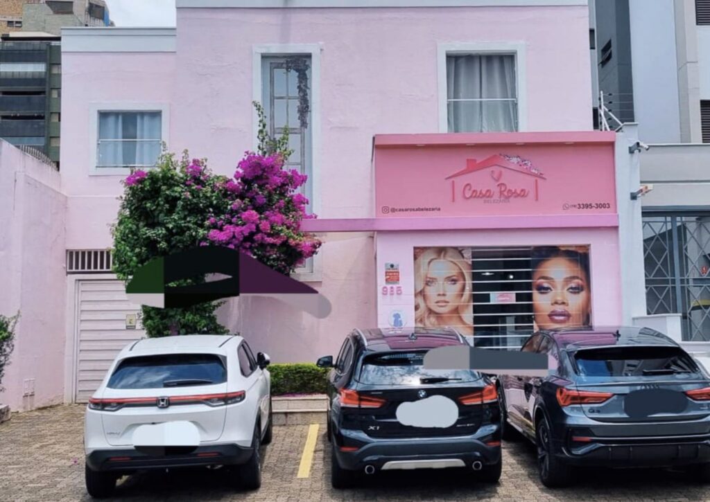 Fachada Casa Rosa Belezaria no Cambuí Campinas