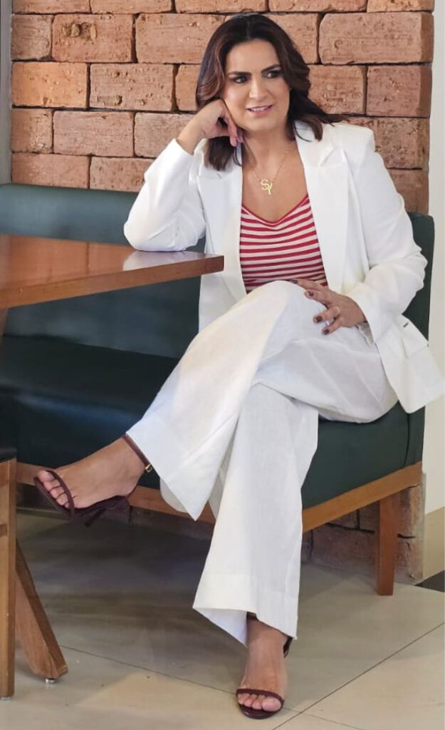 Silmara a fundadora da SAMM You Modas