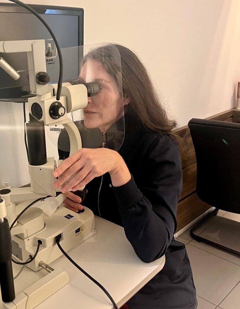 Médica Oftalmologista Dra. Isabela Corsini Cambuí Campinas SP