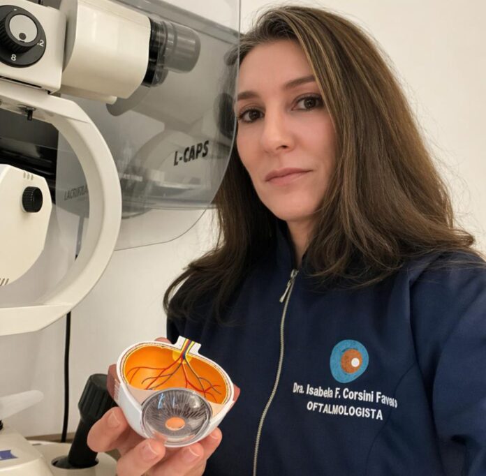 Médica Oftalmologista Dra. Isabela Corsini de Campinas